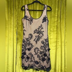 Vintage Carol Peretz Black Lace and beaded Appliqué Flower mini dress. Size 8.